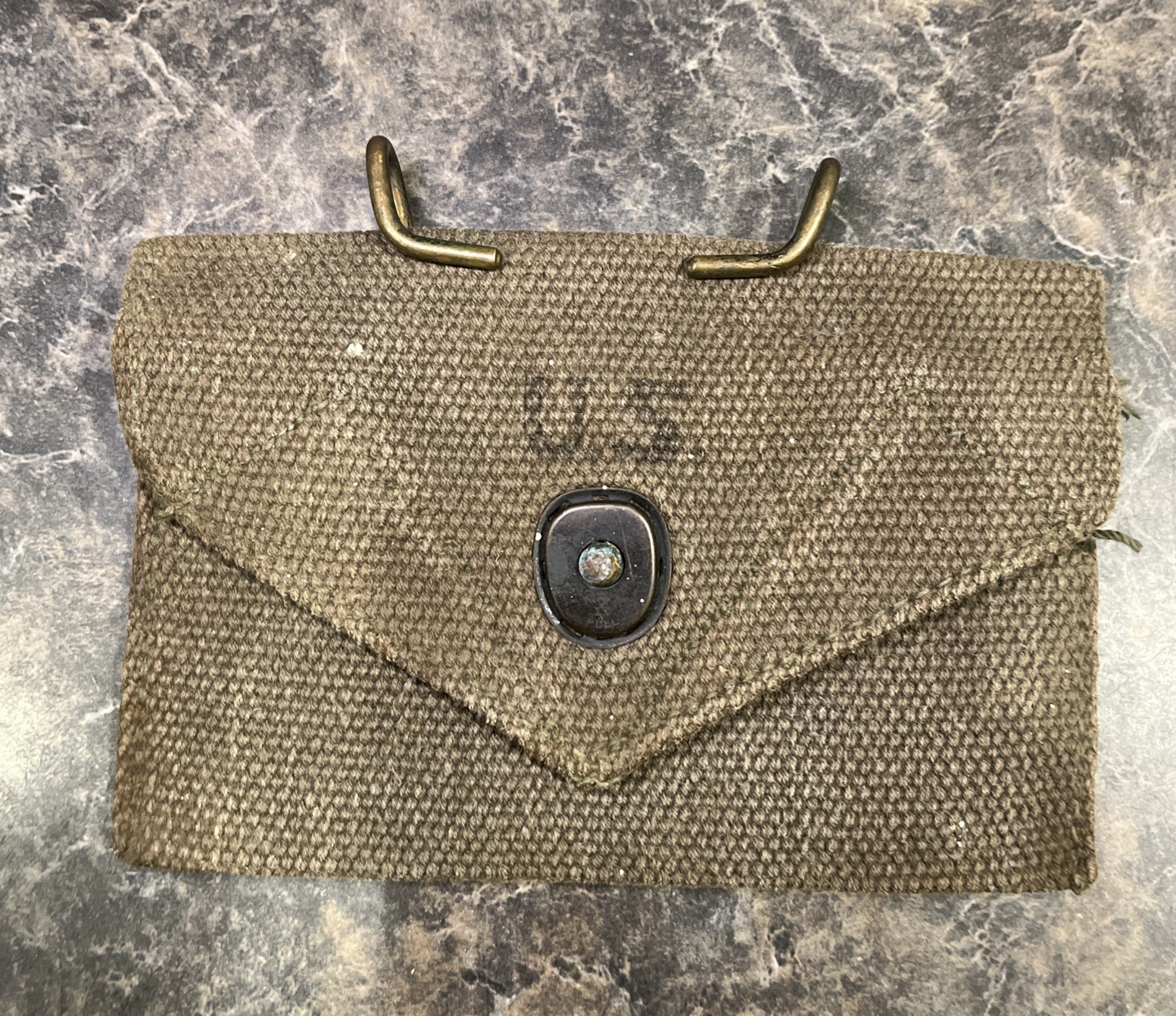 ORIGINAL WWII US ARMY INFANTRY M1942?FIRST AID BANDAGE CARRY POUCH ONLY VINTAGE