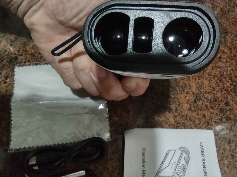 Lancergear laser rangefinder 6.5X 1000yd max range USB charging