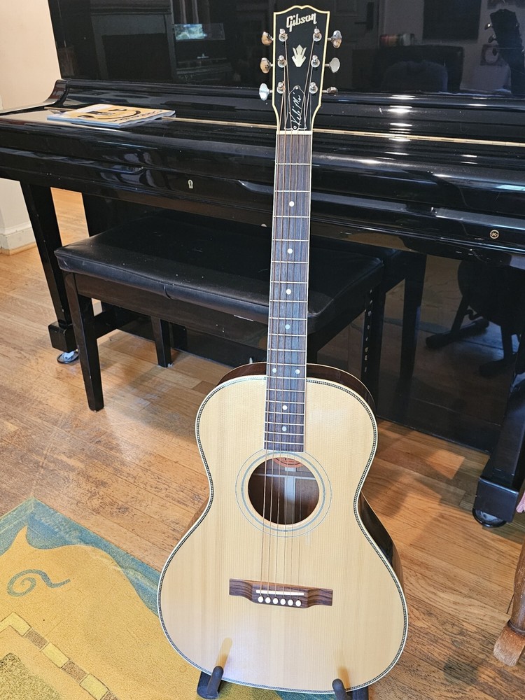 Gibson Keb' Mo' Bluesmaster 2012 Natural Finish