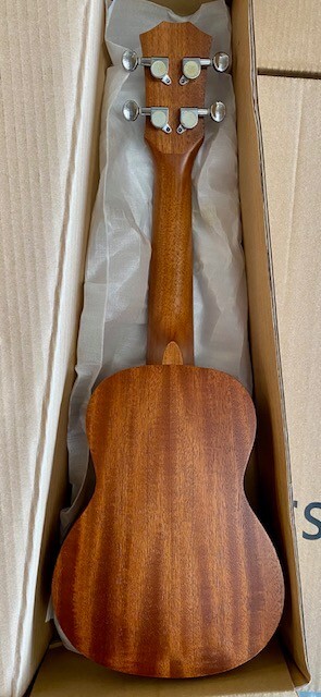 21" Soprano Ukulele -UK-21E ( Open Box )