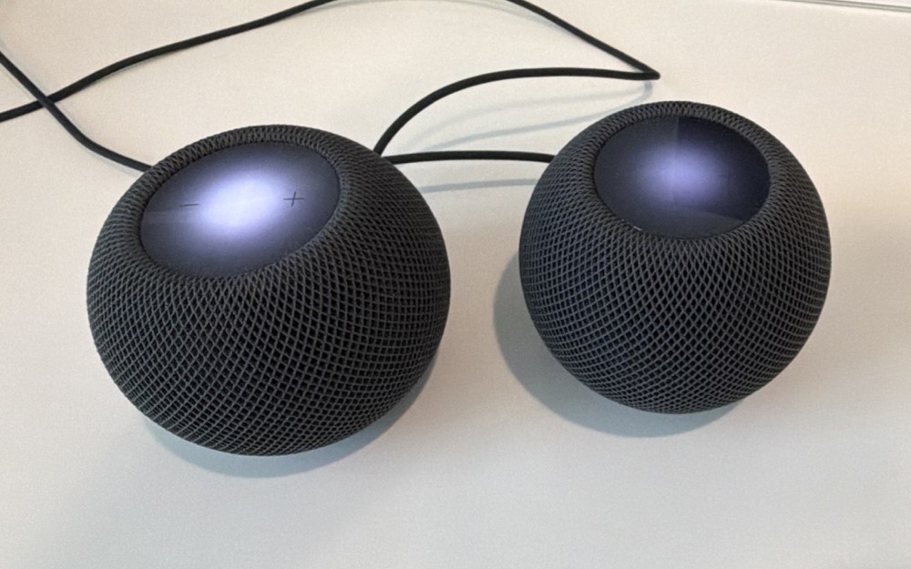 Apple HomePod mini (2-Pack) Midnight Black/Gray – Excellent Condition – Reset