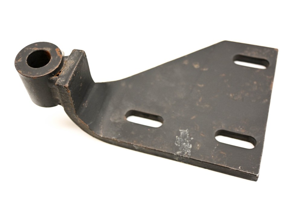 Mack 4QM363 Hinge Bracket NOS