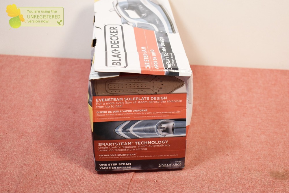 BLACK+DECKER Steam Iron Retractable Cord Gray