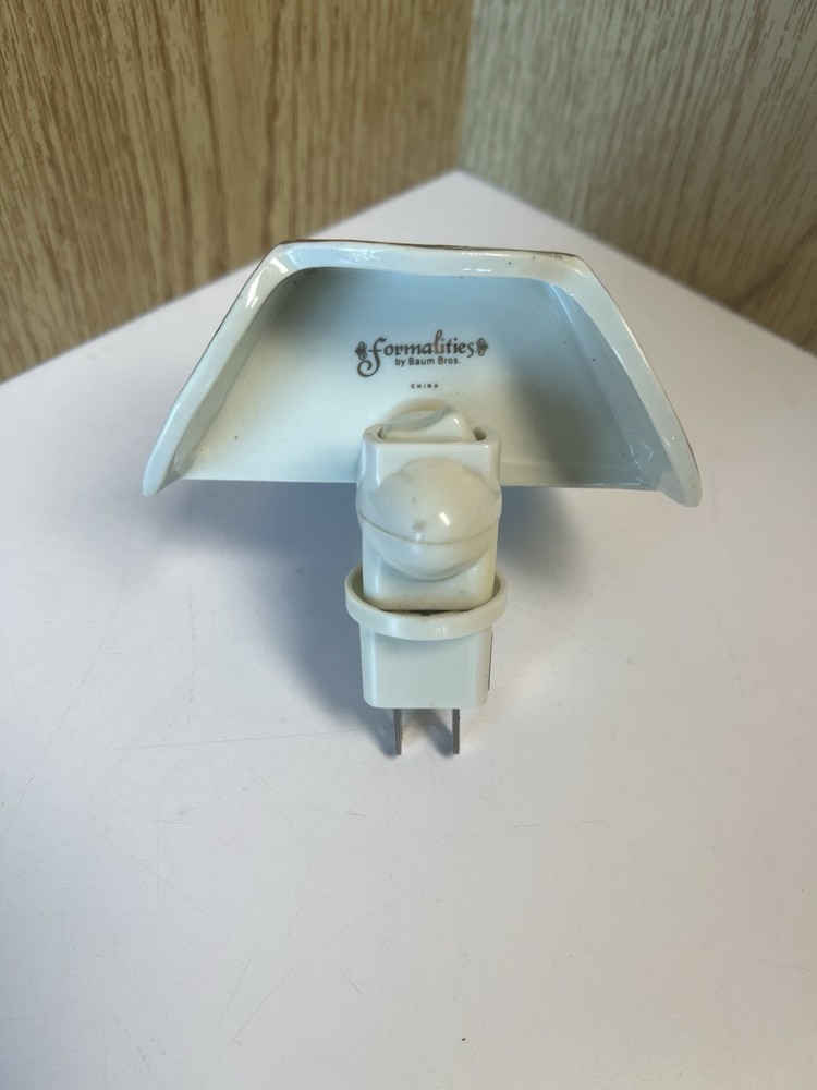 Formalities Floral Ceramic Night Light Works On/Off Switch Vintage