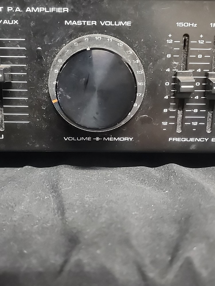 Realistic MPA-40 35 Watt P.A Amplifier - TESTED & WORKING