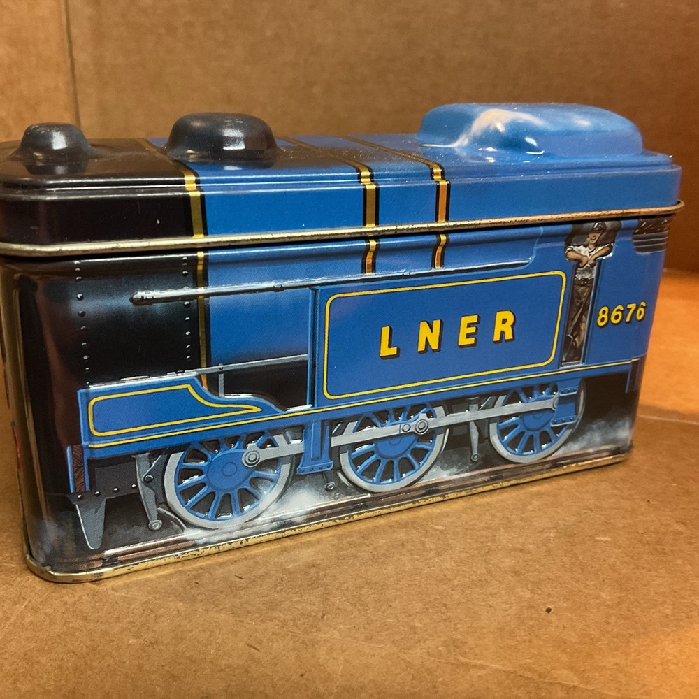 1994 Stream Train Tank Engine LNER 8676 Tin by Silver Crane Co.