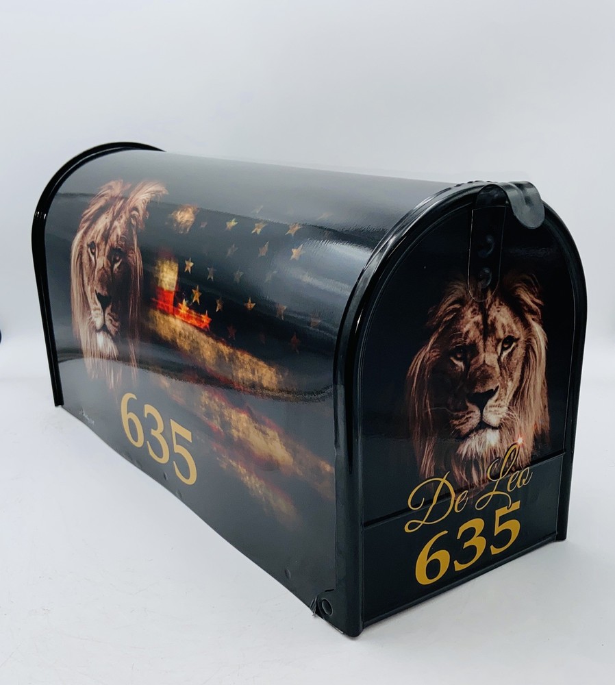 Lion Custom Mailbox: Patriotic Gift Ideas
