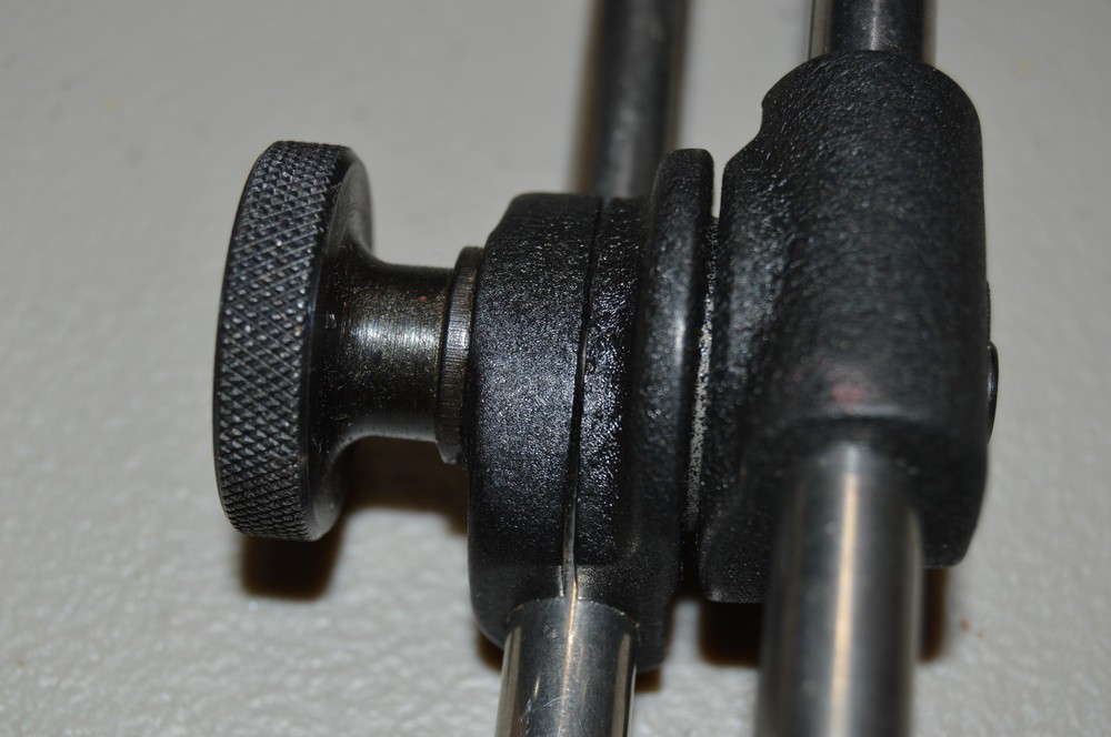 Starrett Catalog #657D Magnetic base indicator holder