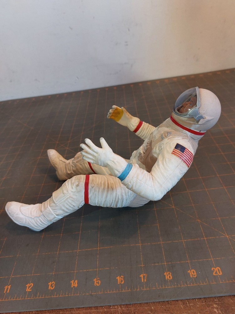 Revell Astronaut Bruce Mccandless Model Painted Incomplete Missing MMU