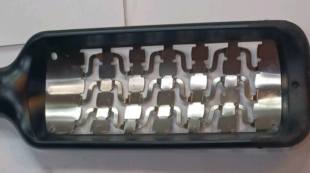 SABATIER Westblade Course Handheld Grater, W/ Cushioned Blk Handle