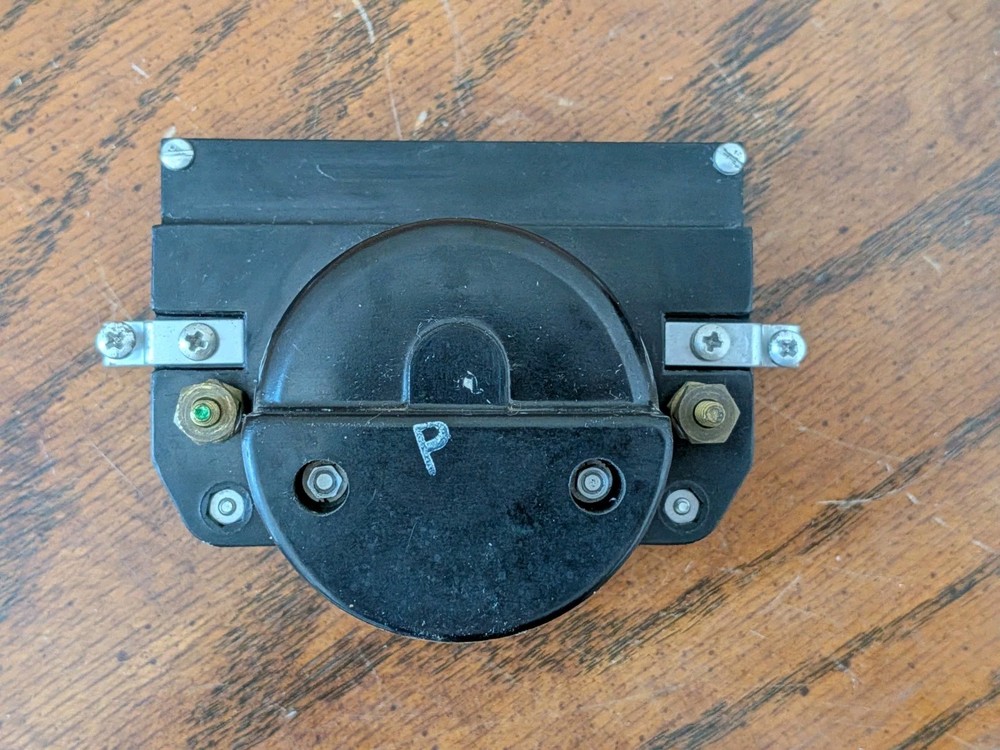 Pair Of API Instruments 361 G VU Meters Scully 280