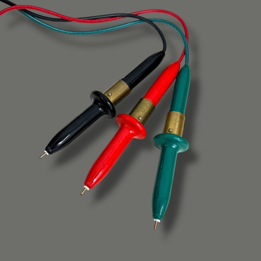 AUL Instruments Naval Electronic Systems Command AN/USM-381 Voltmeter ME-440