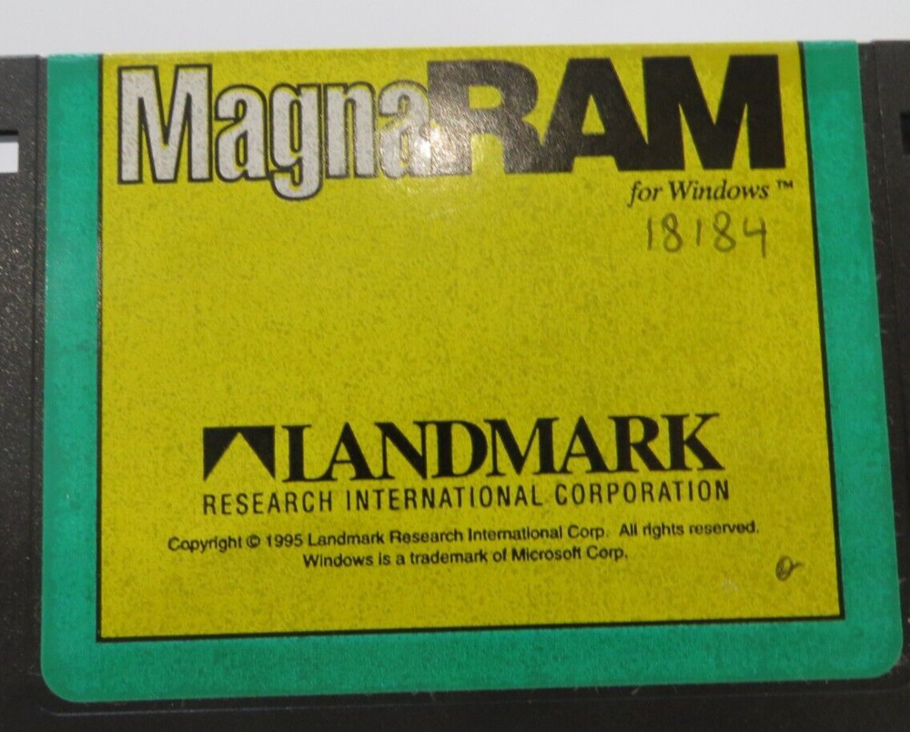 3.5" Floppy Disk MagnaRAM for Windows vintage computer program software disc *