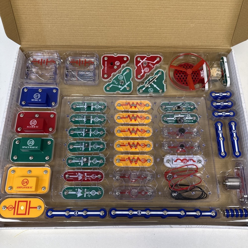 Elenco Electronic Snap Circuits Model SC-300 Project Kit Complete