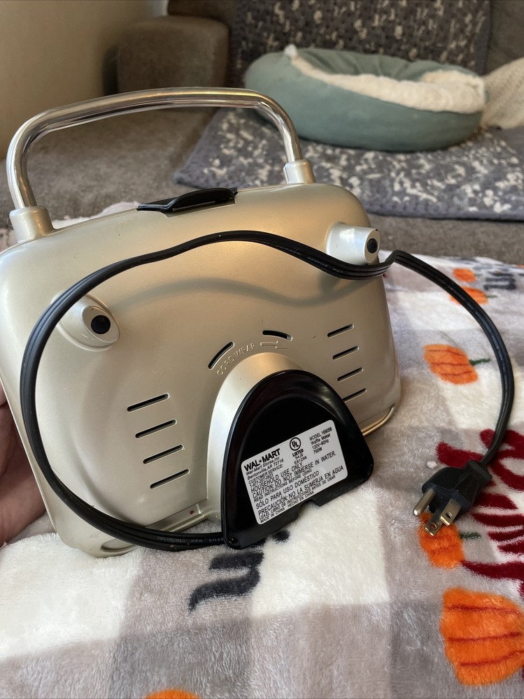 GE Waffle Maker Iron Works Easy Use #169056 Electric