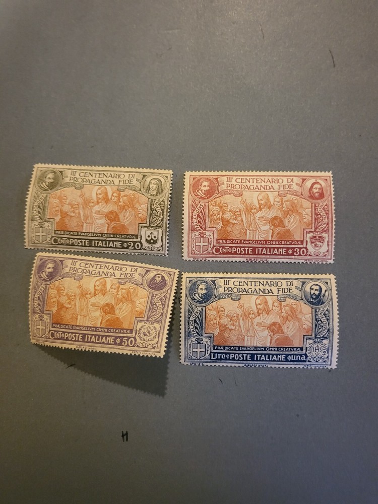 Stamps Italy Scott #143-6 hinged