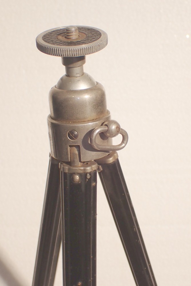 Vintage BILORA Tripod , (Range 17"-50")