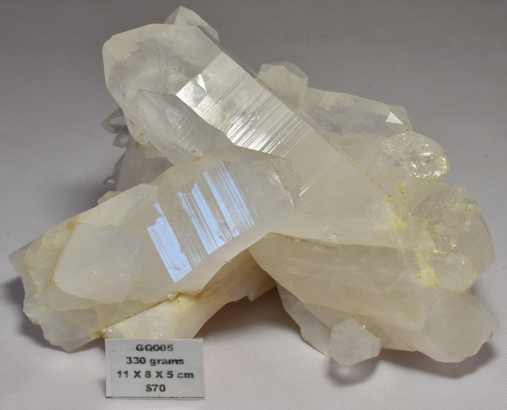 HIMALAYAN QUARTZ CLUSTER GQ005
