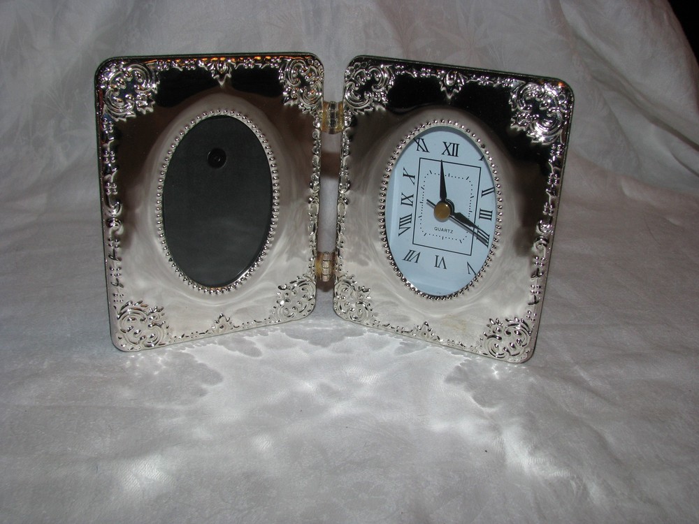 Ornate Silvertone Double Frame & Quartz Clock