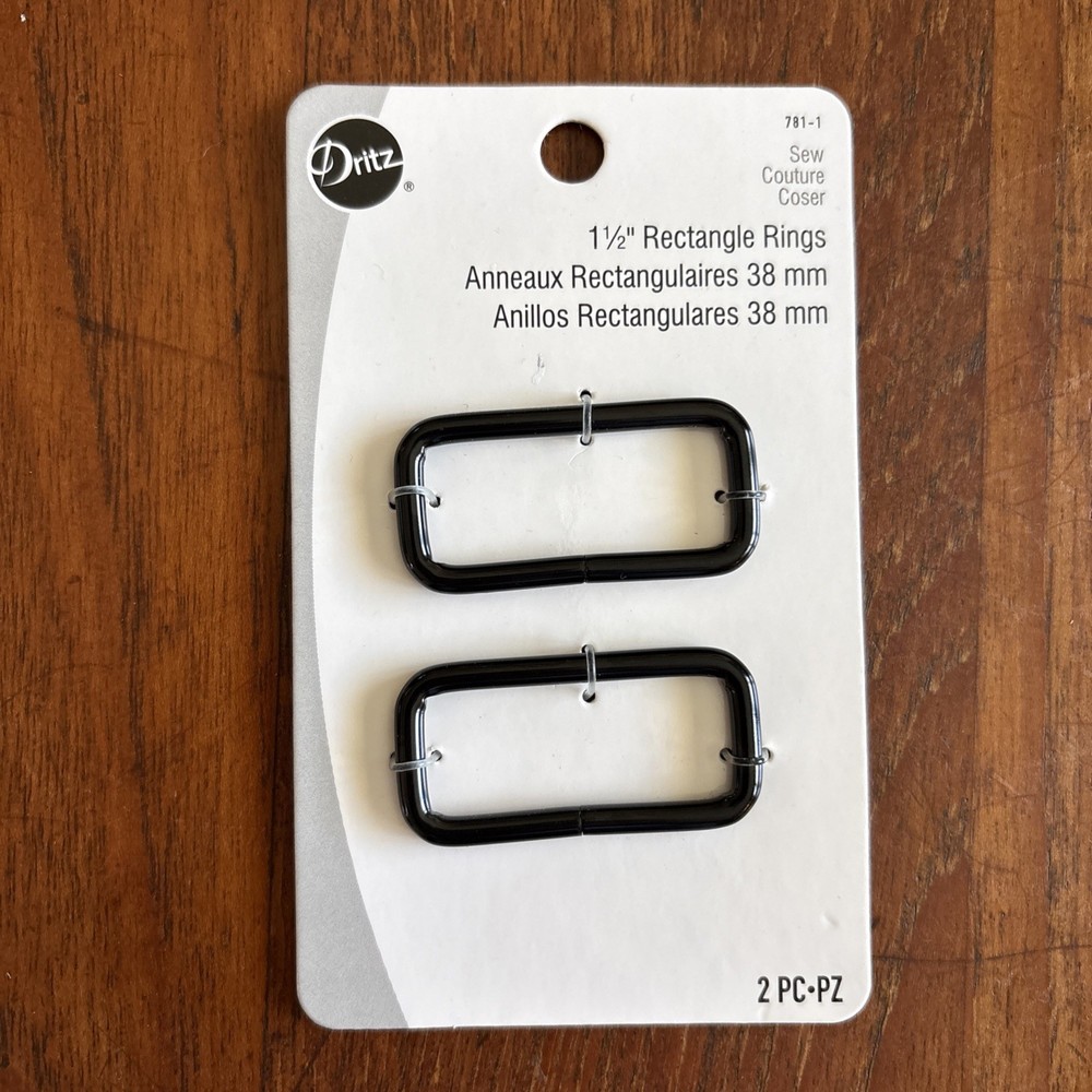 NEW Dritz 1-1/2in (38mm) Rectangular Rings Black 2 pieces, Item 781-1