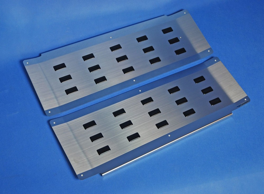VW Multivan 2003-2015 Front Inner Step Covers Black | Silver