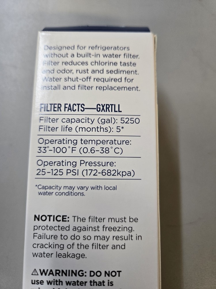 GE Universal Long Life Refrigerator Water Filter Model #GXRTLL