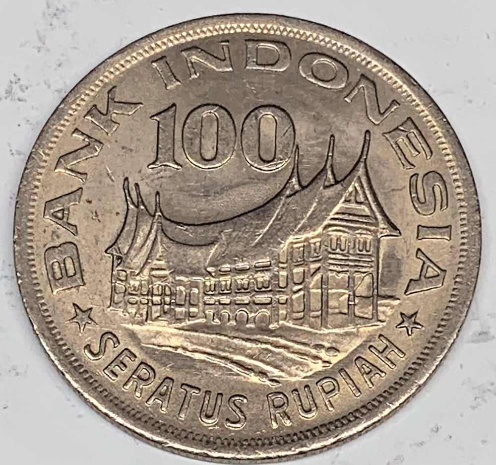 # C3356    INDONESIA   COIN,     100  RUPIAH   1978