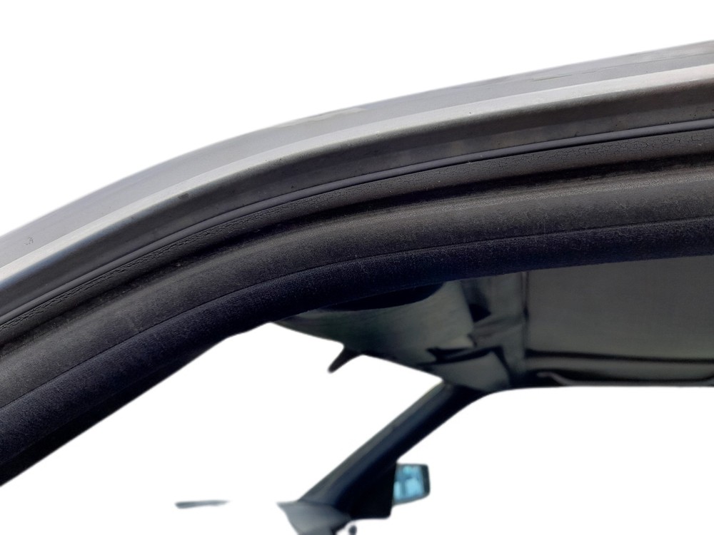 W126 Coupe SEC Frame Seal Kit A-C Pillar Right/Left NEW