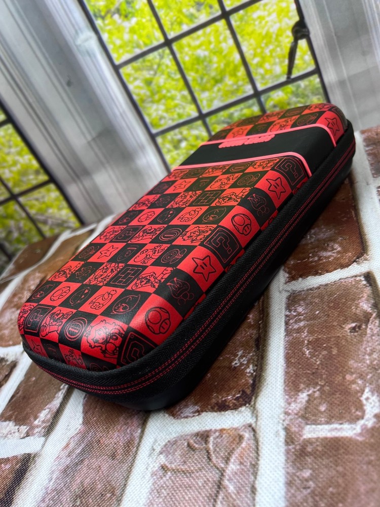 Nintendo Switch - Super Mario Protection Case Kit