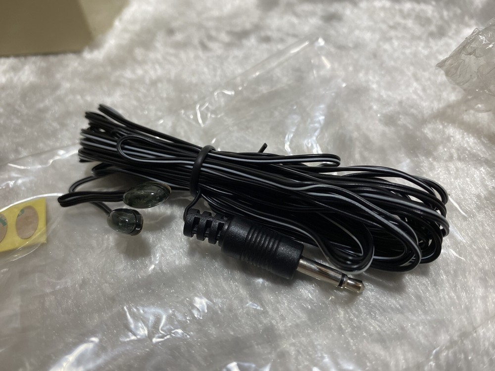 Episode Electronics Dual IR Emitter With LED Feedback - IRF-2