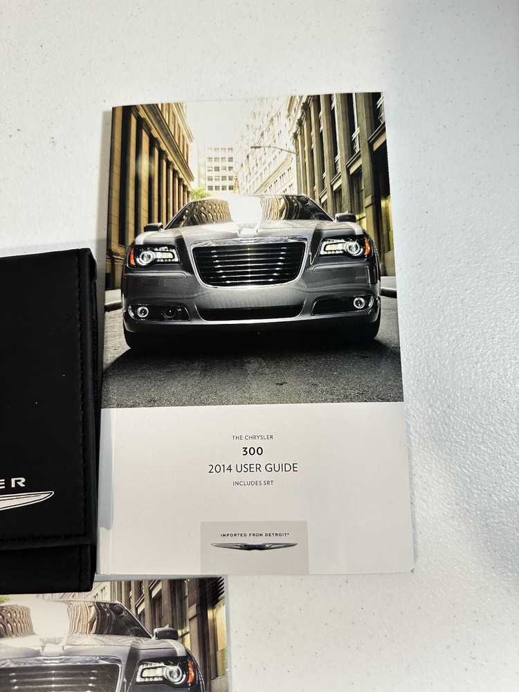 2014 Chrysler 300 Owner's Manual Set
