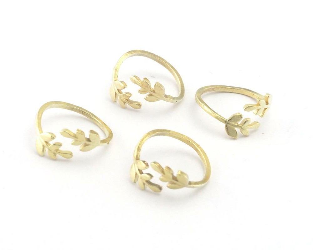 Minimalist Ring Flower Ring Toe ring Small rings Adjustable Ring Raw Brass 4356