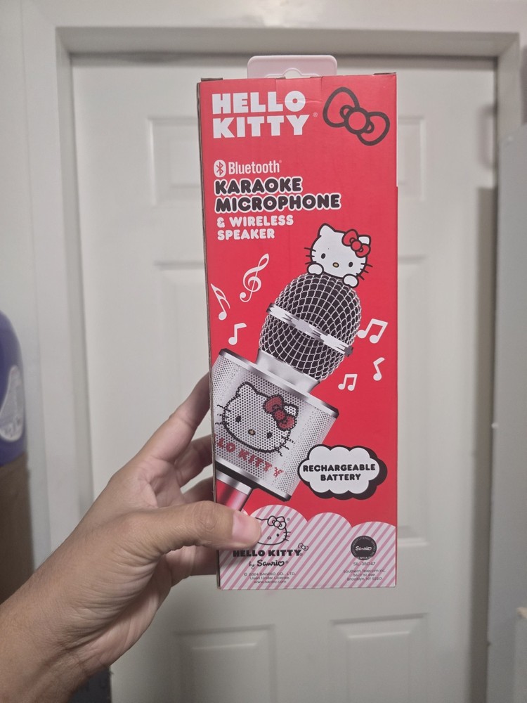 Hello Kitty Bluetooth Karaoke Microphone & Wireless Speaker USB Charging Red NIB