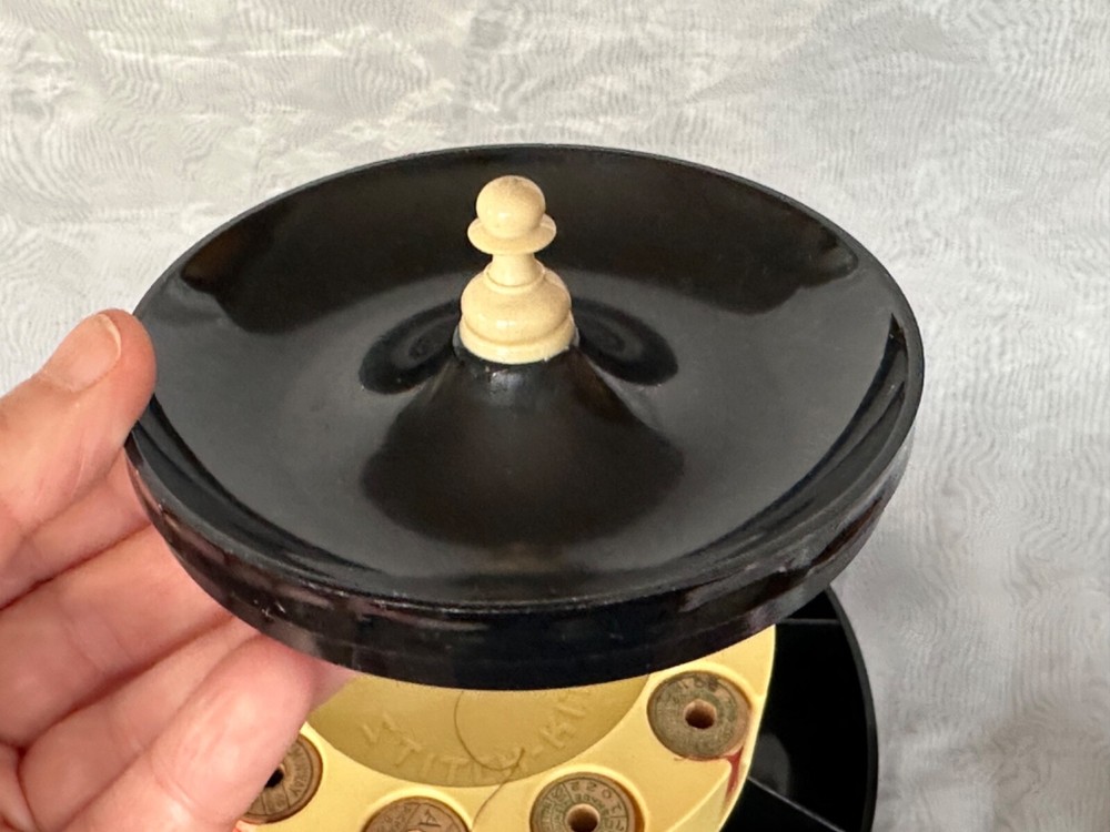 VINTAGE Sewing Caddy Thread Holder Organizer Corvel Stitch Kit