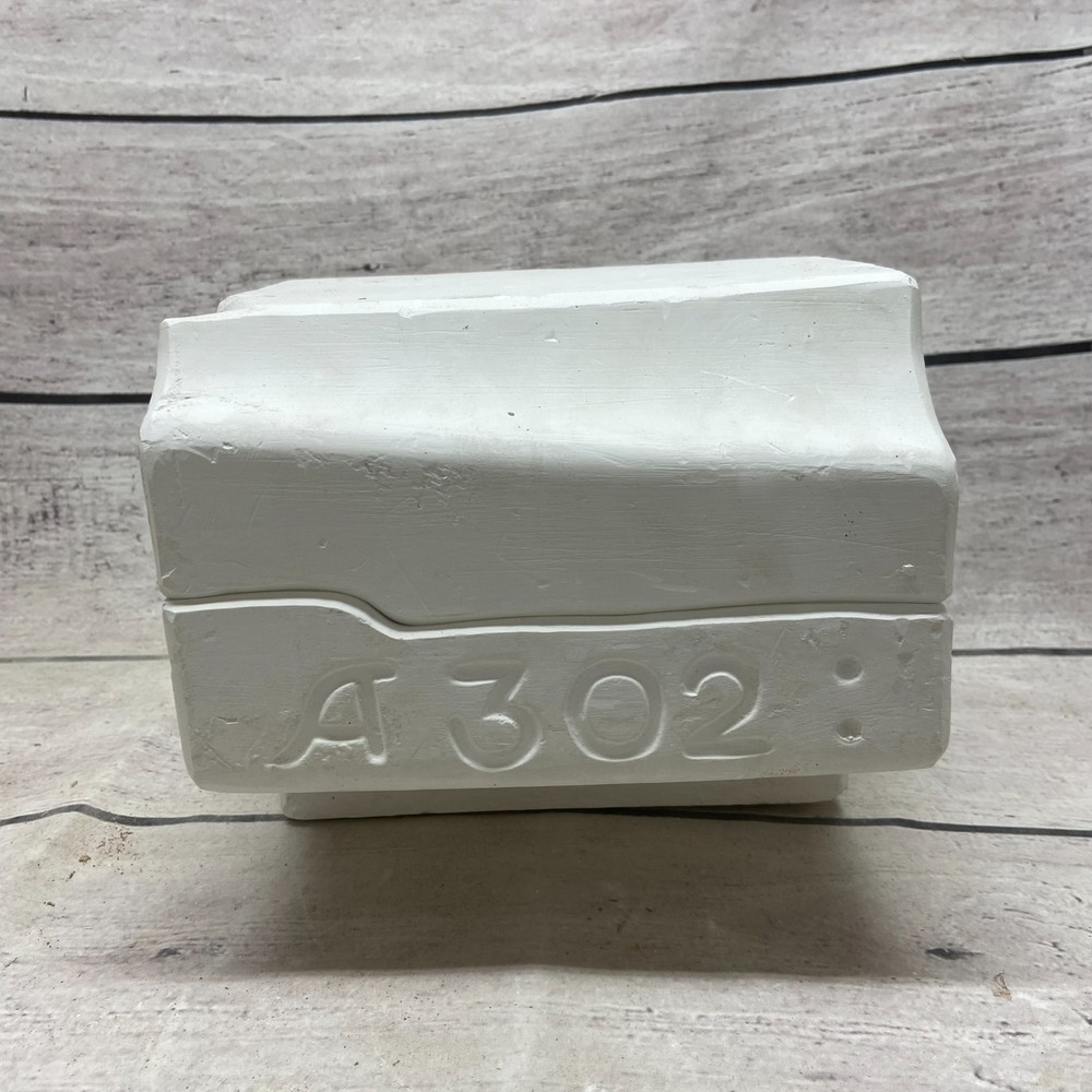 Atlantic Ceramic Casting Mold L-Nativity Box & Hand King #A-302