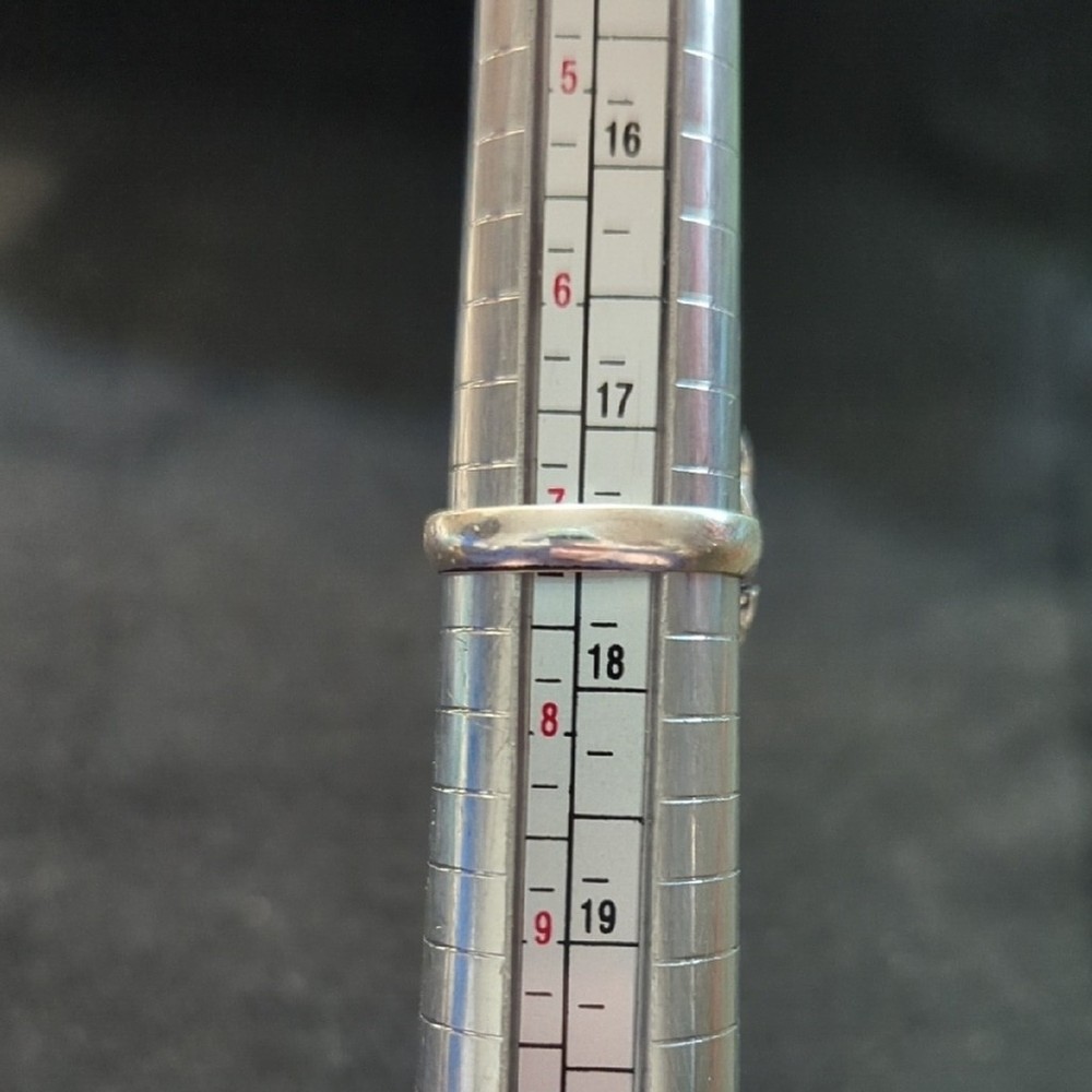 Silver Plated Green Ruby Fuchsite Gemstone Oval Statement Ring - Size 7