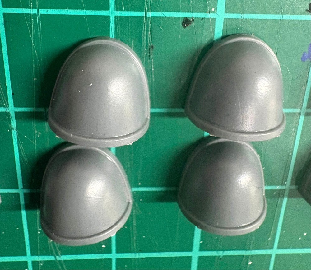 Space Marine Plain Shoulder Pads x8 | Warhammer 40K | Tactical Armour Bits
