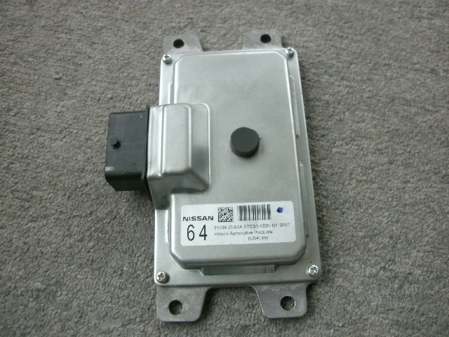 Nissan Altima Automatic Transmission Shift Control Module Unit 31036-ZN64A