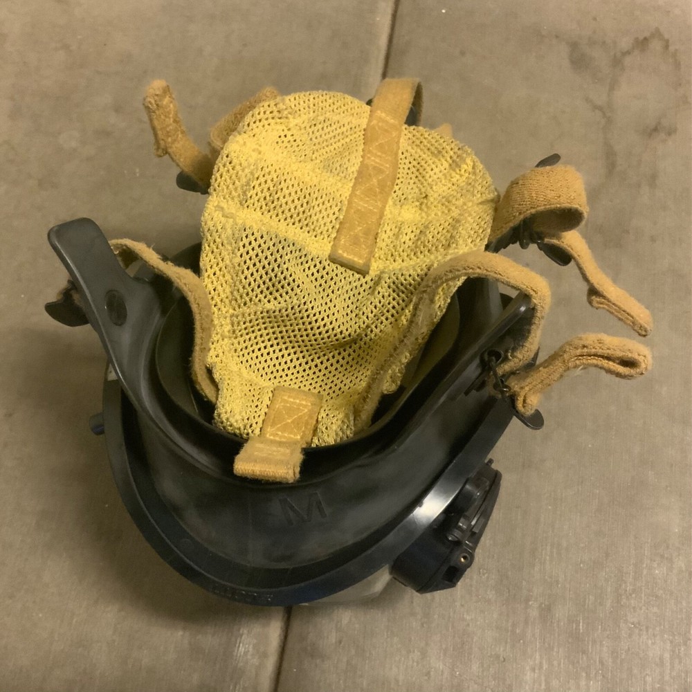 Scott AV3000 HT Firefighter SCBA Mask 5pt KevlarHeadnet Com Bracket Size Medium