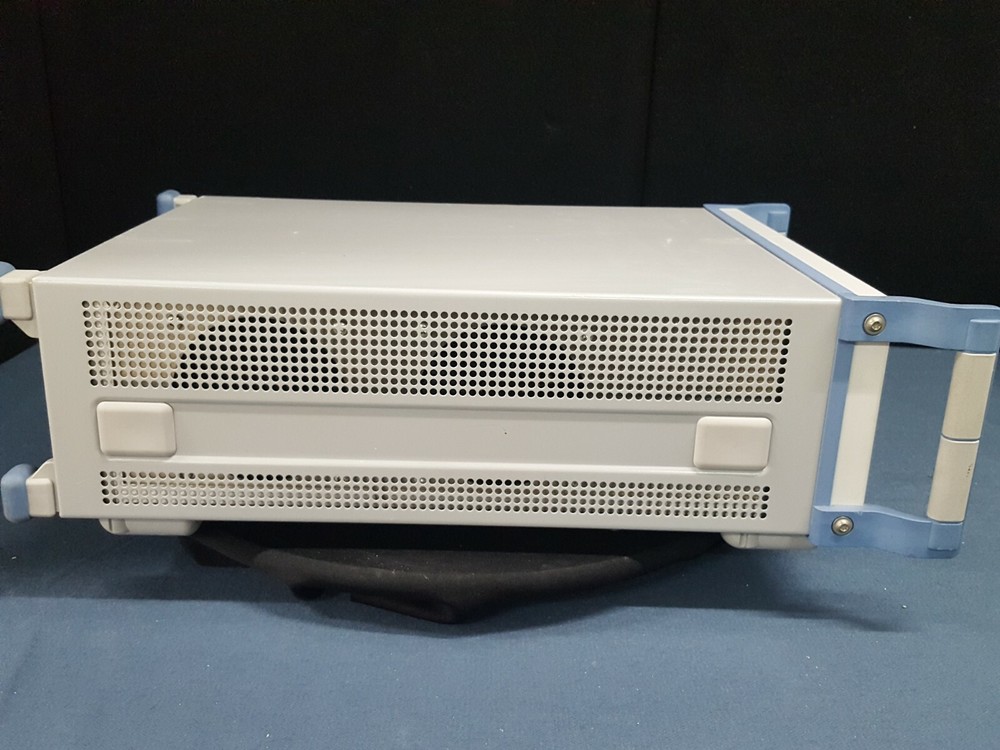 Rohde & Schwarz PTW70: Wireless Protocol Tester W/opt. WLA Untested (0148)