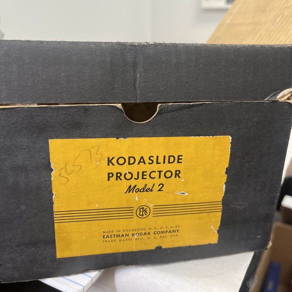 Vintage Kodaslide Projector Model 2 Black - Not Tested