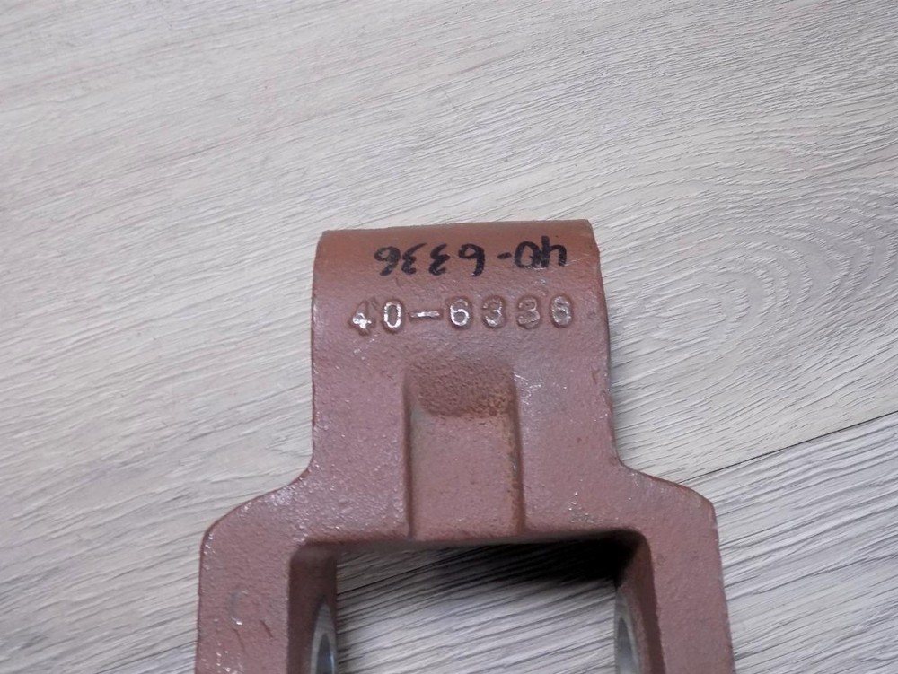 Pierce 40-6336 Shackle Assy