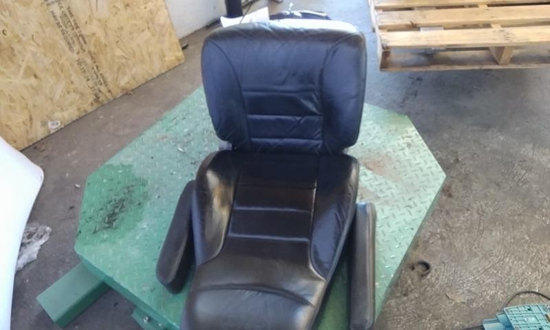 Replaces 2011 PETERBILT 386 FRONT SEAT , CO