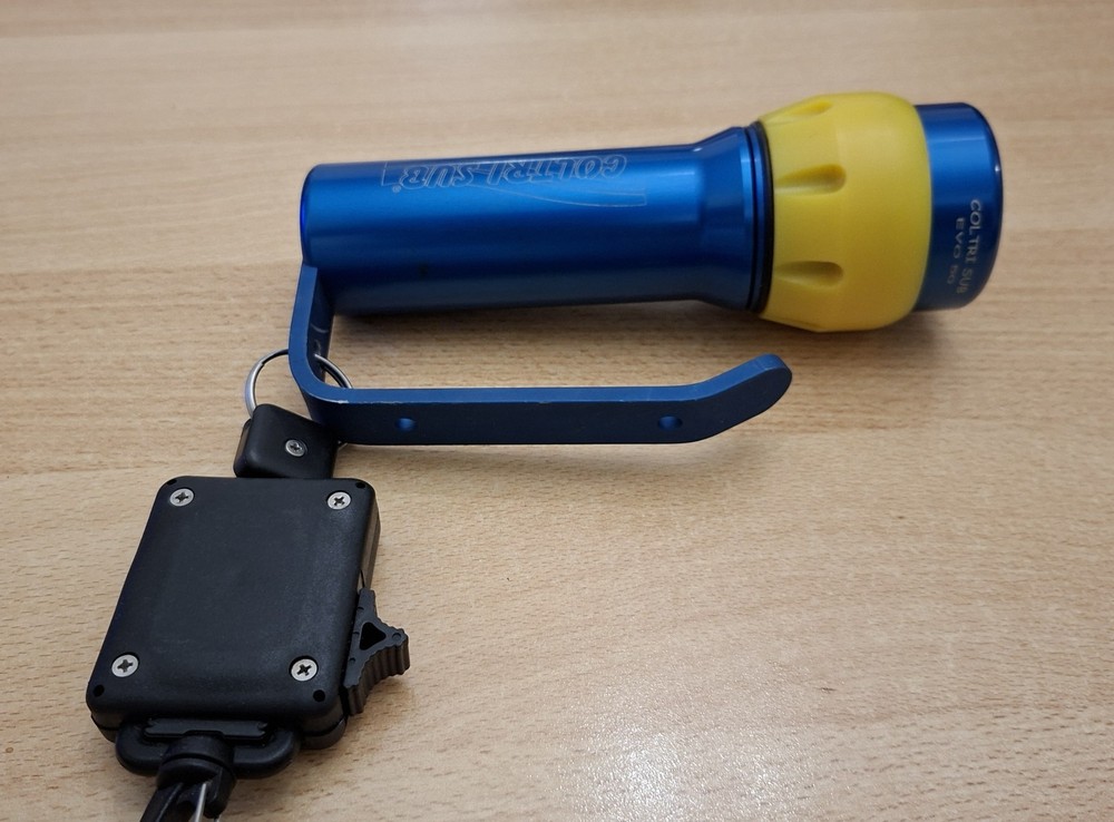 UNDERWATER TORCH