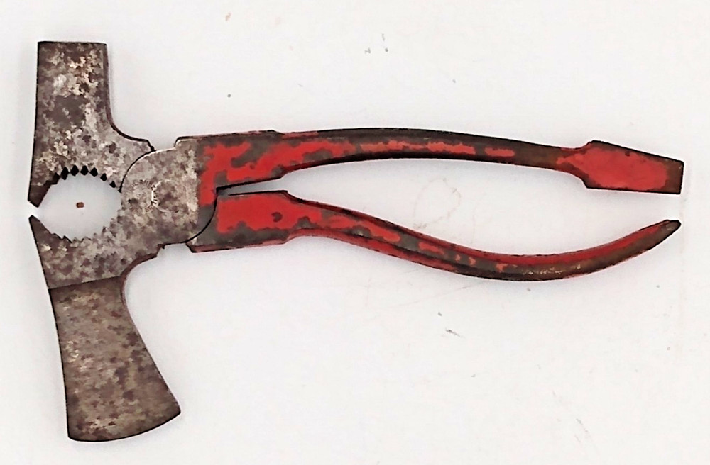 Oxwall Tool Co, occupied Germany British Zone - 5 Tool Multi-Tool