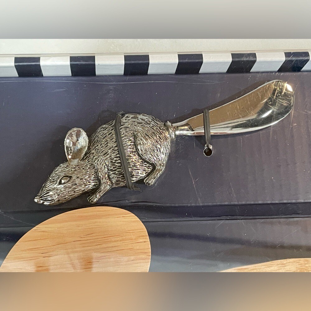 Cheese Board & Spreader- Mouse- By C. Wonder- New