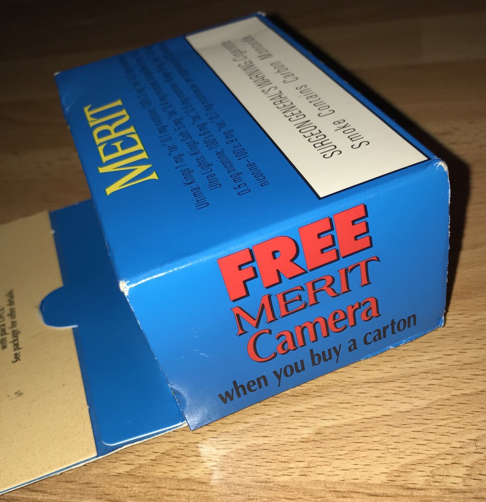 VINTAGE MERIT CIGARETTES DISPOSABLE CAMERA NIP