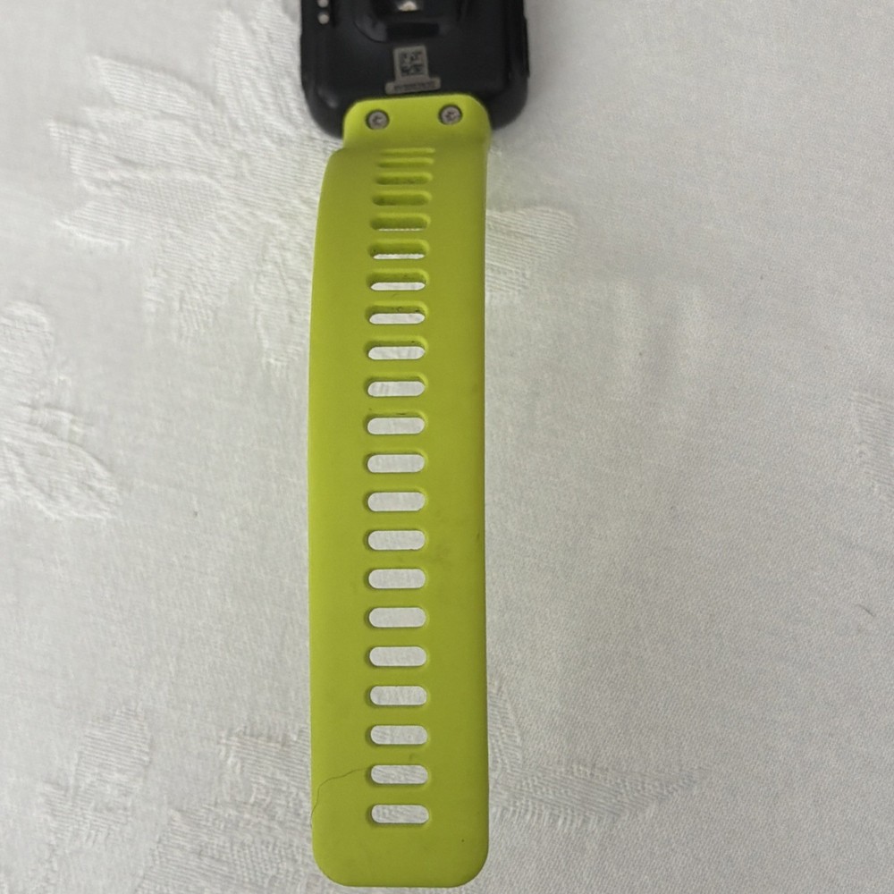 Garmin GPS Running Watch Yellow Heart Rate Sensor Clock. Untested