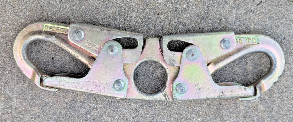 N-3660 Forged Spreader Snap Hook Self Locking