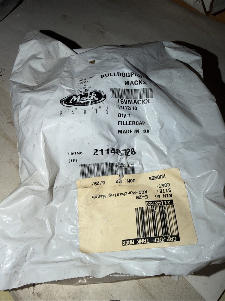 Mack DEF Cap 21148728